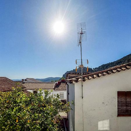 2 Bedroom Cozy Home In Grazalema Εξωτερικό φωτογραφία